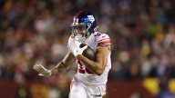 Giants bring back WR Isaiah Hodgins