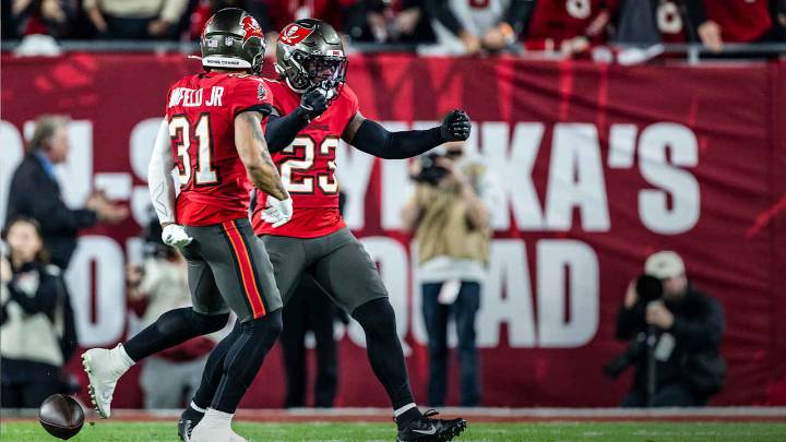Bucs Safety Tandem Fuels Defensive Surge
