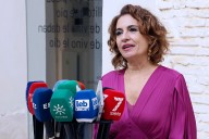 Un PSOE noqueado pasa al ataque con Ábalos: le acusa de "mentir" y le llama "indecente" y "sinvergüenza"