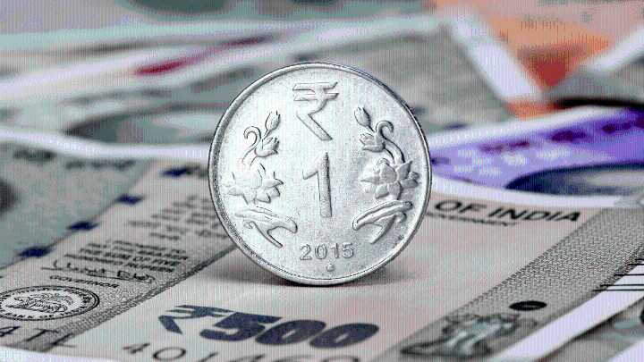 16th Fin Comm report submitted to President: Tax sharing in FY27