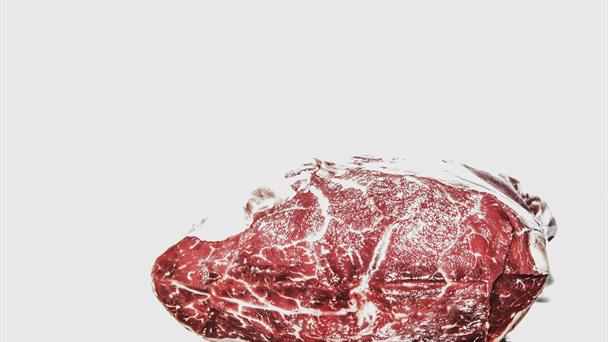 Hungría prohíbe la producción y venta de carne artificial, cultivada en laboratorio