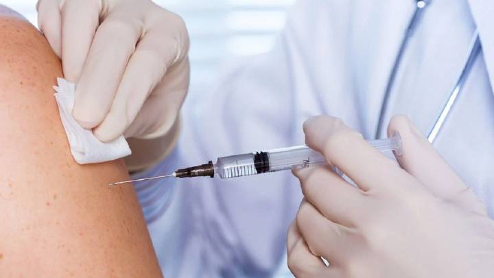 Argentina lanzó su primera vacuna contra el melanoma: cómo funciona y quiénes pueden recibirla