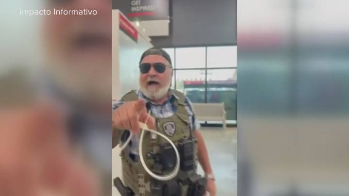 Officers demand 25-foot buffer during ICE arrests. But that's not the law.