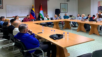 Equipo promotor de la constituyente presenta propuestas del 8 al 10