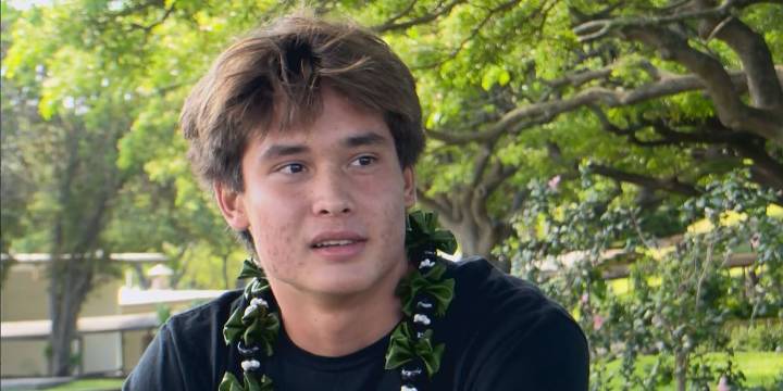 Teen saves man swept out to sea in heroic rescue off East Oahu