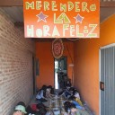 Taller navideño y nuevas propuestas en el espacio cultural Conciencia Colectiva del merendero La Hora Feliz