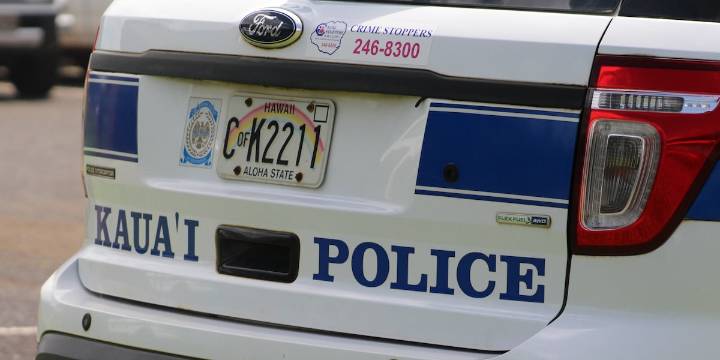 25-year-old woman killed in head-on collision on Kauai