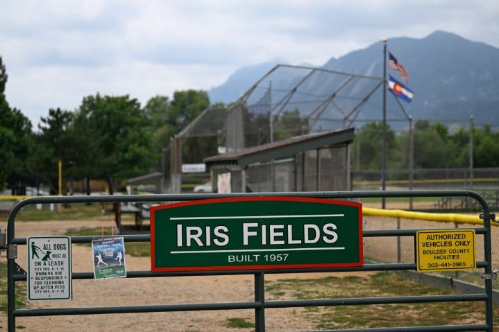 Community-backed North Boulder Complex purchase moves forward