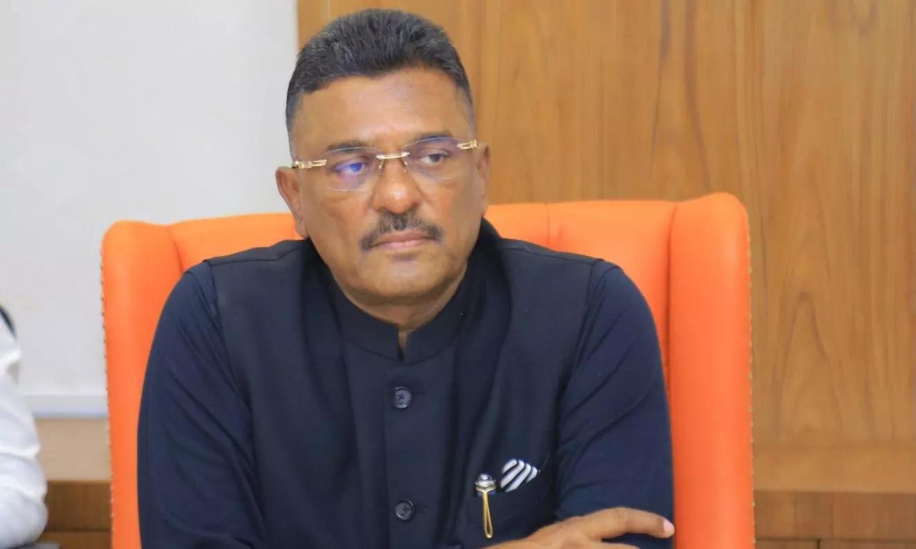 Maharashtra minister bought Rs 200 crore land for Rs 3 crore, alleges Wadettiwar