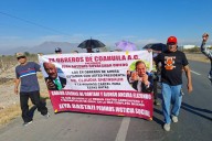 Ex trabajadores de AHMSA desafían edad y enfermedades en marcha hacia Saltillo (video)