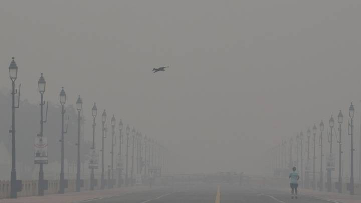 Delhi air pollution: Supreme Court seeks report on defunct air monitoring stations in national capital