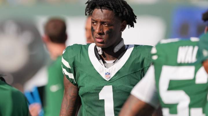 Colts CB Sauce Gardner clears concussion protocol and is expected to play against the Falcons