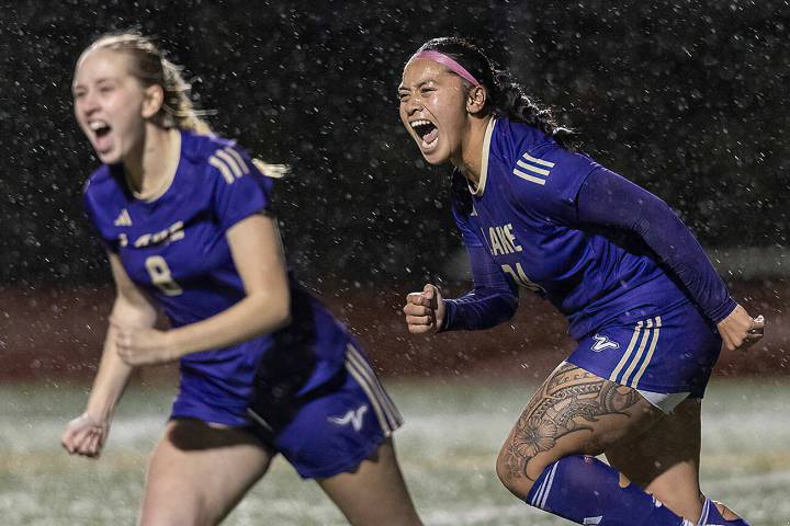 Lake Stevens girls soccer rebounds against Jackson