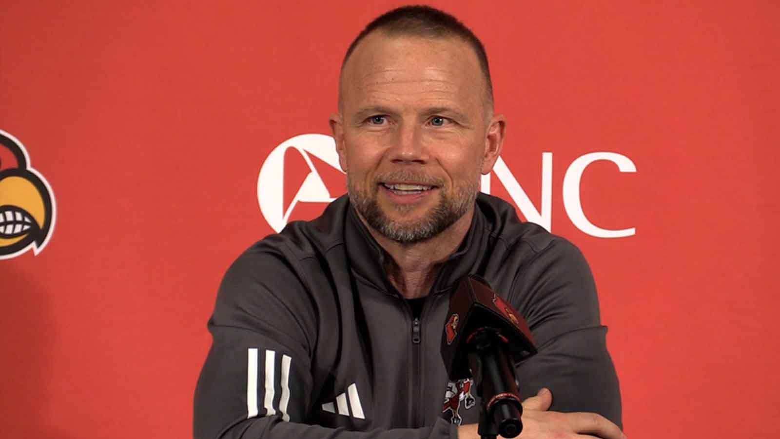 Pat Kelsey reveals simple recruiting pitch to prospective point guards