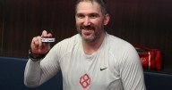 Ovechkin scores No. 900 as Capitals defeat Blues