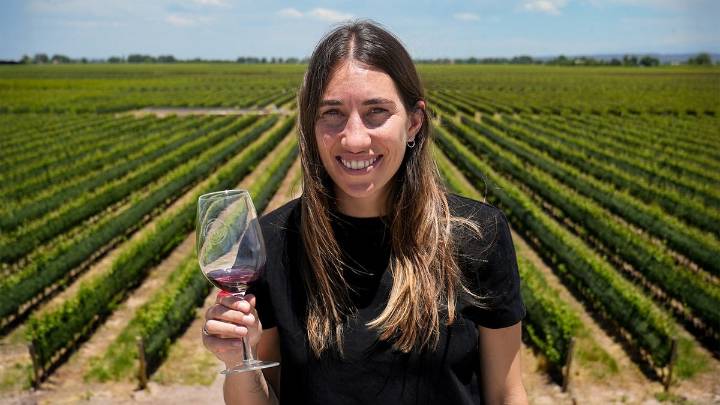 El nuevo vino como destino: Paloma Bignone y la madurez temprana de una voz que marca el camino