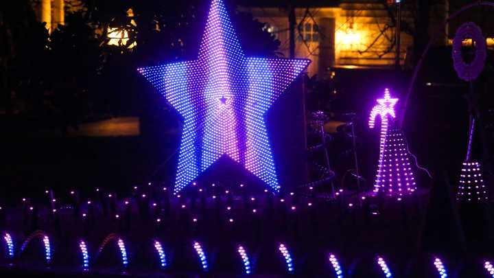 Where are holiday lights in Delaware? Add your display to our map