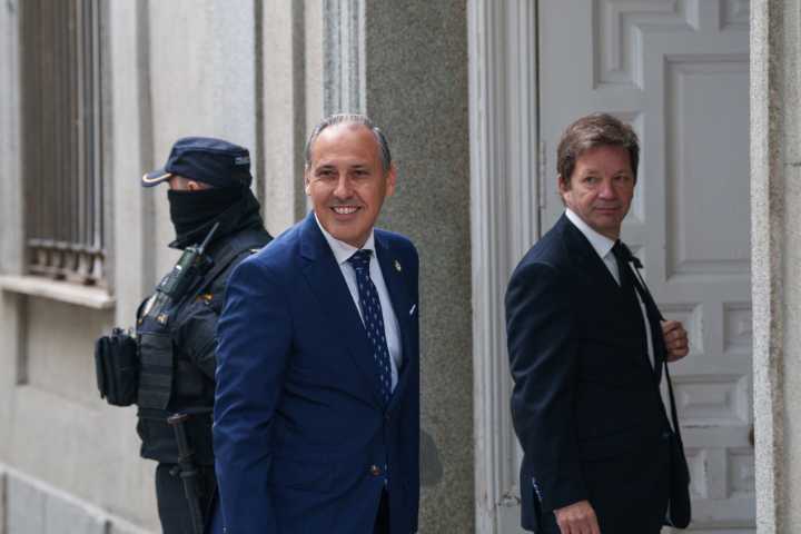 "No era preciso revelar los correos del novio de Ayuso"