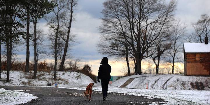 First big freeze of season grips Eastern US, as arctic air and snow reach the South