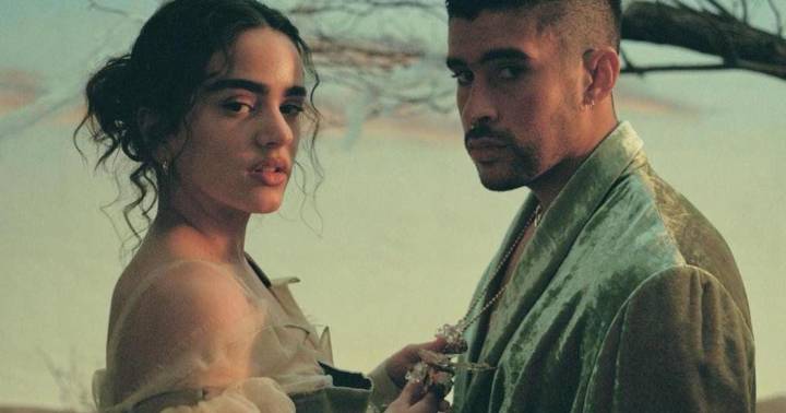 "Se está sacando de contexto": Rosalía aclara polémica sobre Bad Bunny