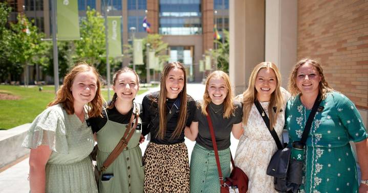 Church of Jesus Christ of Latter-day Saints lowers missionary age for young women to 18