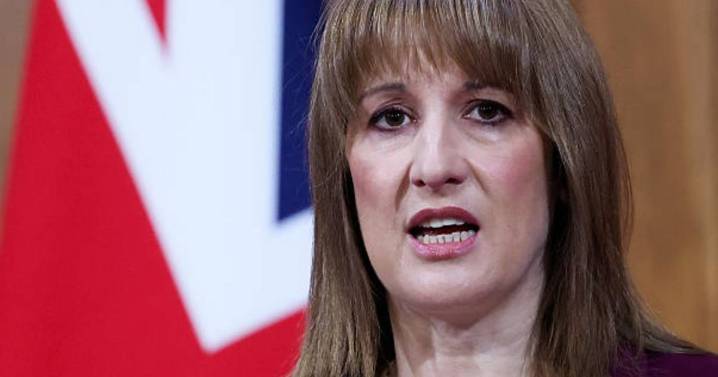 Rachel Reeves told to scrap 15-year-old rule for drivers