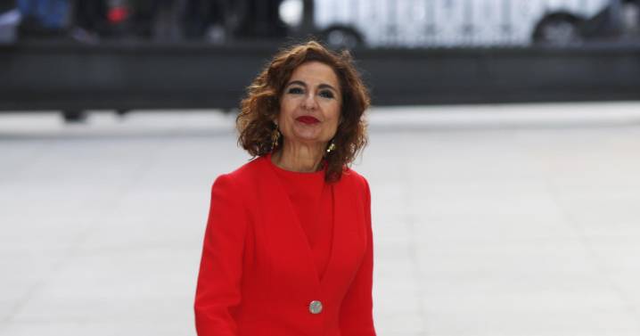 Montero rechaza contestar si el Gobierno indultará a García Ortiz y lo define como «un servidor público»