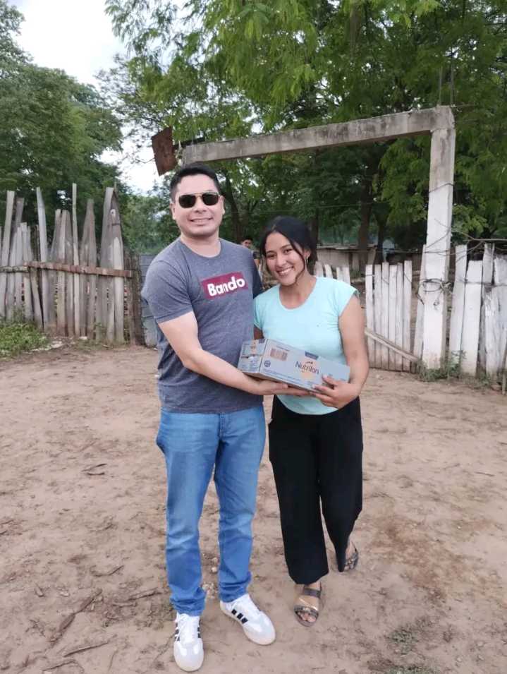 Solidaridad que llega a los barrios: familias de Tartagal reciben leche Nutrilon donada por Urtubey y Macedo