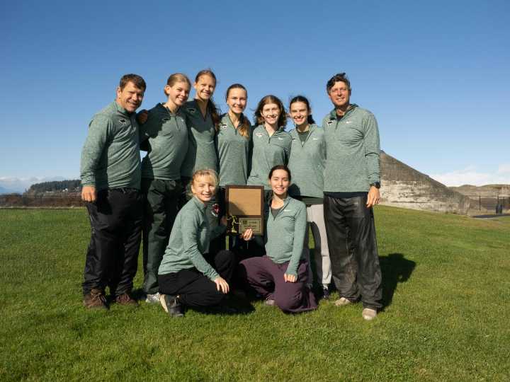 Vashon cross-country teams race their way to state