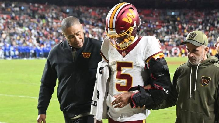 Jayden Daniels abandona el juego ante Seattle con aparente luxofractura de codo