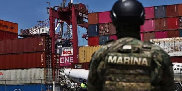 FGR pide nueva orden contra Fernando Farías, marino acusado de huachicol fiscal