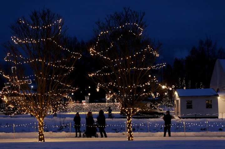 This Lake Michigan town transforms into a real-life Hallmark Christmas movie for the holidays