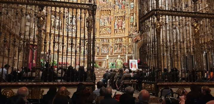 La Catedral Primada acoge la IX Jornada Mundial de los Pobres