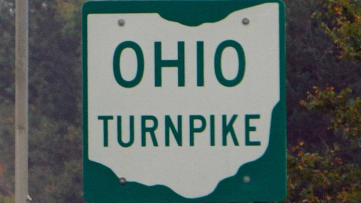 Ohio Turnpike issues high wind travel ban for certain vehicles Wednesday morning through Thursday: See which vehicles are banned