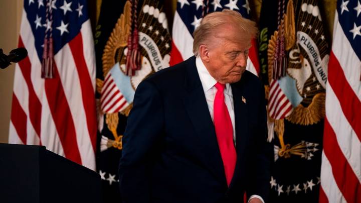 The right battles to define the post-Trump GOP, just 1 year into his presidency