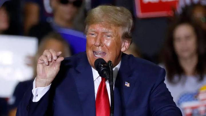 New York mayoral race: Trump backs Andrew Cuomo over Zohran Mamdani