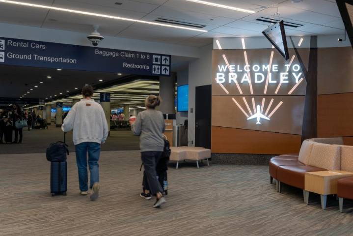 Bradley International Airport shares tips as busy holiday travel kicks off