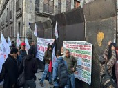 Tras manifestación en el Zócalo, CNTE instala plantón en Cámara de Diputados