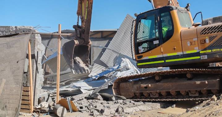 Demuelen tres viviendas de campamento en Antofagasta que estarían vinculadas al crimen organizado