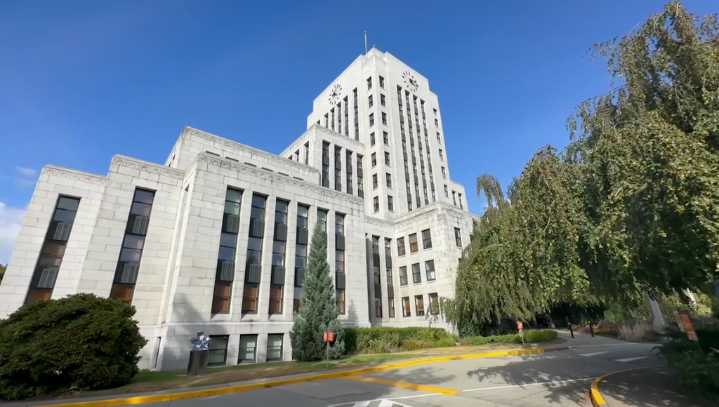 Hundreds of Vancouver city jobs could be cut under mayor’s proposed budget, unions warn