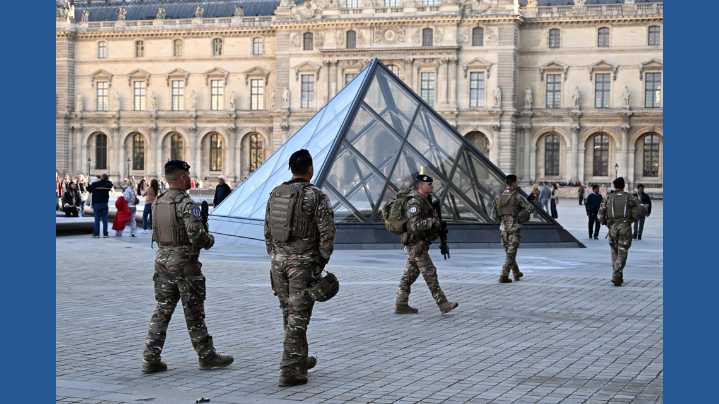 What to know about the 4 suspects in the Louvre crown jewels heist