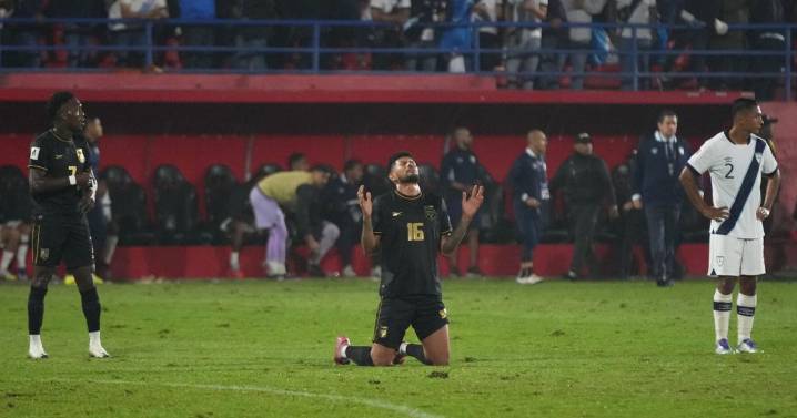 FIFA bans Panama soccer leader again in fallout from fat