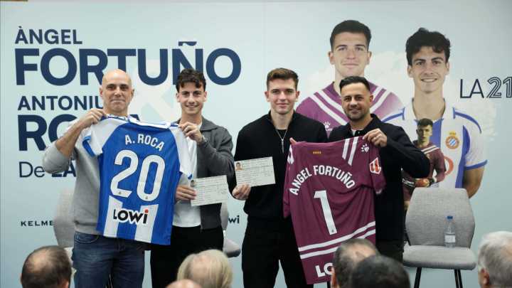 "O me llamas Roca o me llamas Antoniu, pero no Antoníu"