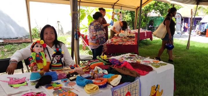 Promueve DIF Benito Juárez mini bazar de mujeres emprendedoras