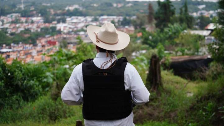 Asignan 14 Escoltas a Integrante del Movimiento del Sombrero, Creado por Carlos Manzo