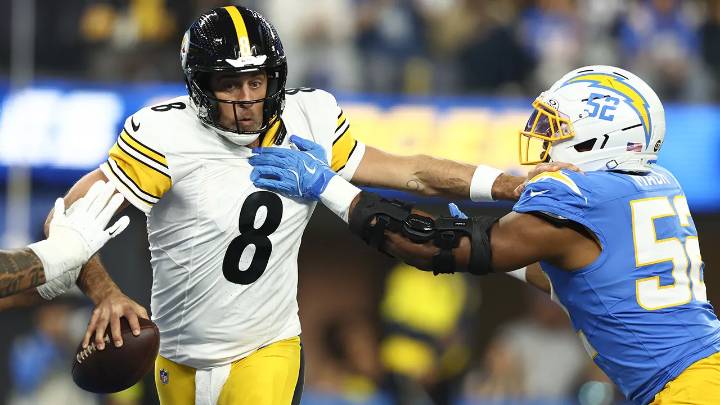 Aaron Rodgers' poor performance paves way for Steelers loss