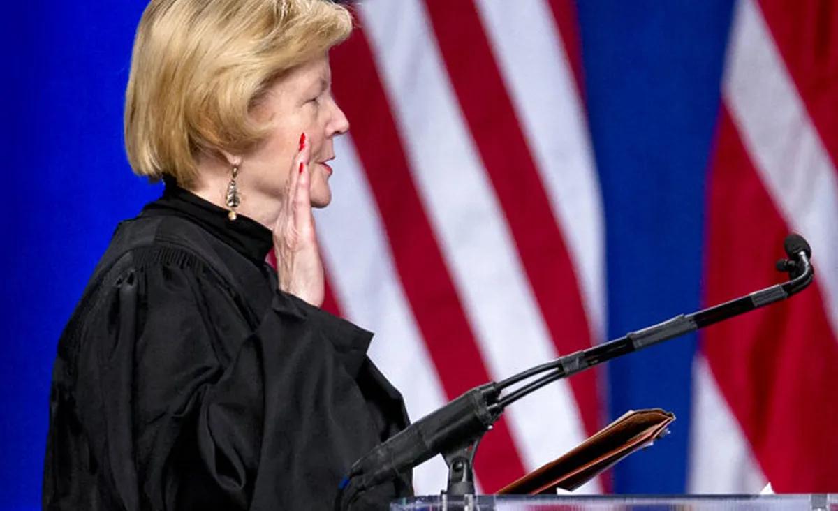 Jueza prohíbe al IRS dar información de inmigrantes al ICE