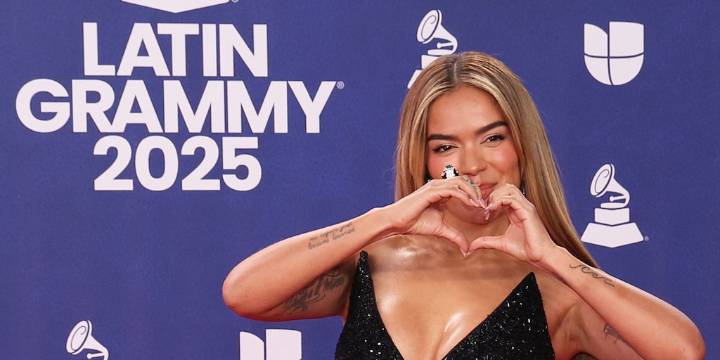 Este fue el emotivo discurso de Karol G en los Latin Grammy al llevarse el premio a ‘Canción del Año’: “Sentí que estaba perdiendo mi magia”