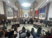 Entregan a Congreso del Estada 2do Informe de Gobierno de Manolo Jiménez Salinas