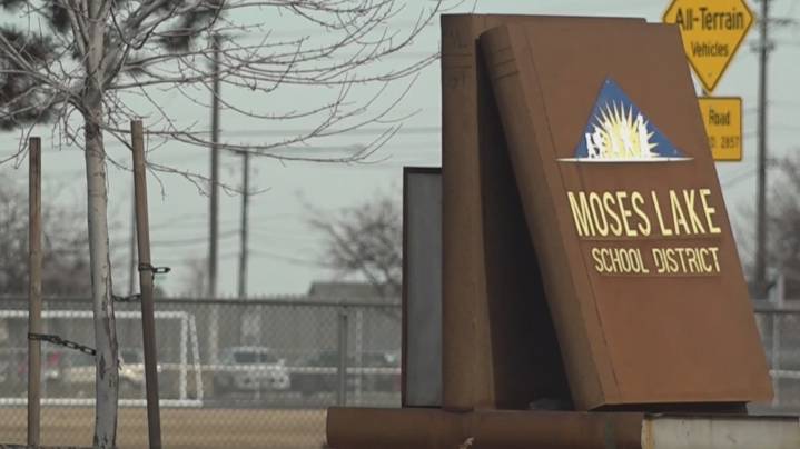 Moses Lake teachers may initiate work stoppage as contract, funding negotiations continue